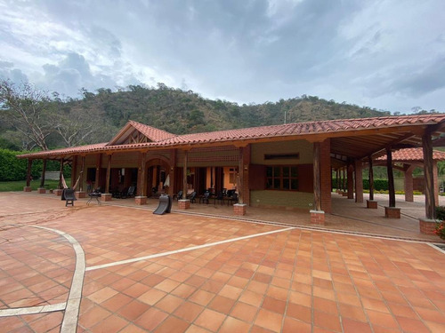 Imagen 11 de 21 de Espectacular Finca En Santa Fe De Antioquia En Parcelacion