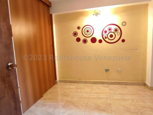 Imagen 8 de 15 de Apartamento En Venta En La Intercomunal Residencia Los Roques Db 23-17376