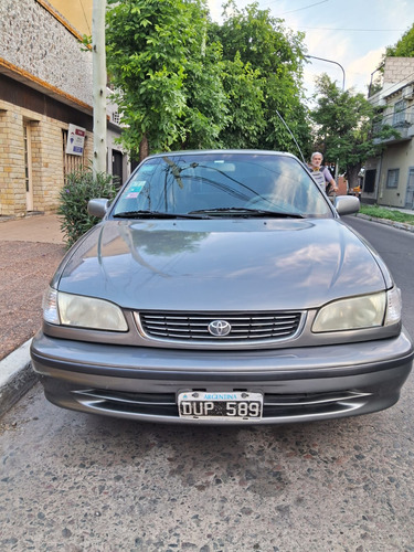 Toyota Corolla 1.8 Xei At