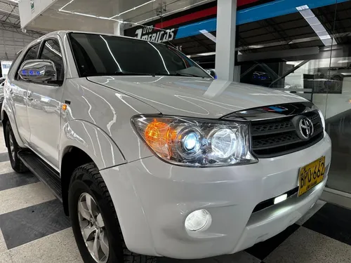 Toyota Fortuner 2.7l