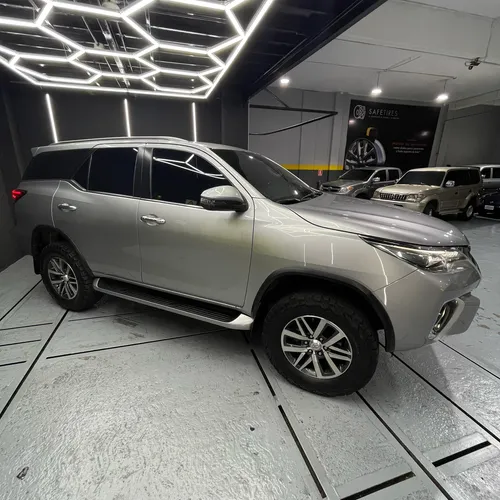 Toyota Fortuner Sw4 2020
