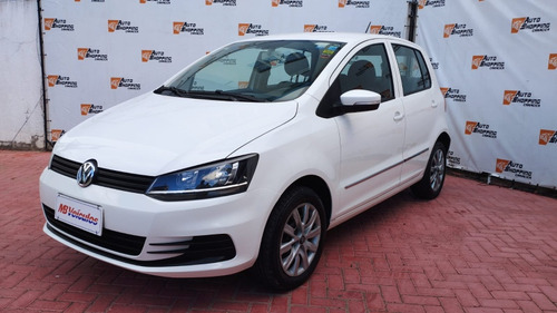 Volkswagen Fox 1.0 Trendline Total Flex 5p