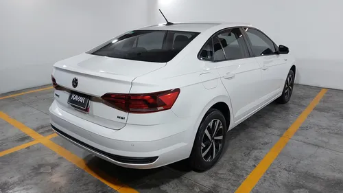Volkswagen Virtus 1.6 COMFORTLINE AUTO