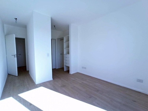 Imagen 21 de 29 de Departamento - Olivos