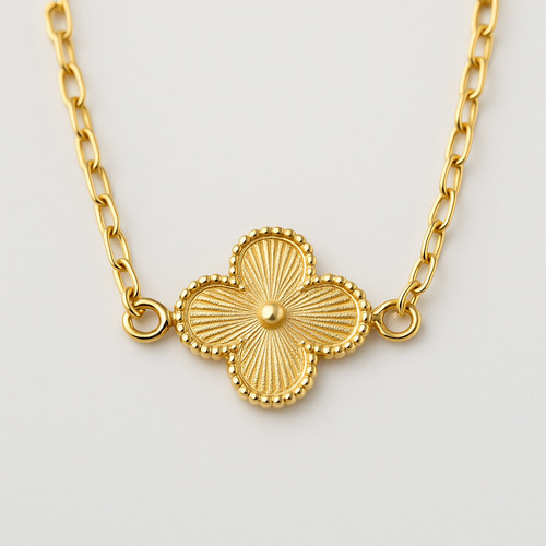 Pulseira Feminina Dourada Com Pingente Flor De Trevo 4 Folha