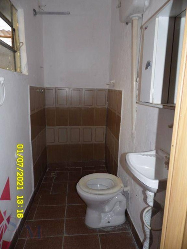 Imagem 13 de 23 de Casa Com 2 Dormitórios Para Alugar, 60 M² Por R$ 800,00/mês - Cidade São Jorge - Santo André/sp - Ca1011