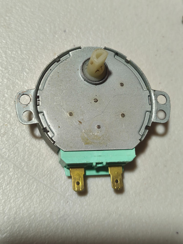 Motor Giratorio Para Microondas 5/6 Rpm 3.0 W Ssm-16h 21vac (Reacondicionado)