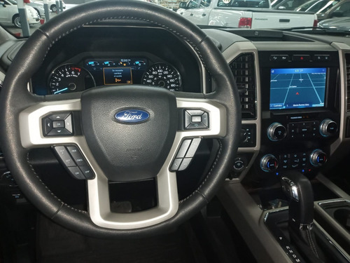 Imagen 20 de 25 de Ford F-150 Lariat Luxury 5.0l V8 4x4 At 2020
