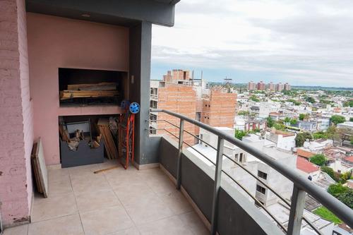 Alquiler Piso De 3 Dormitorios Con Cochera