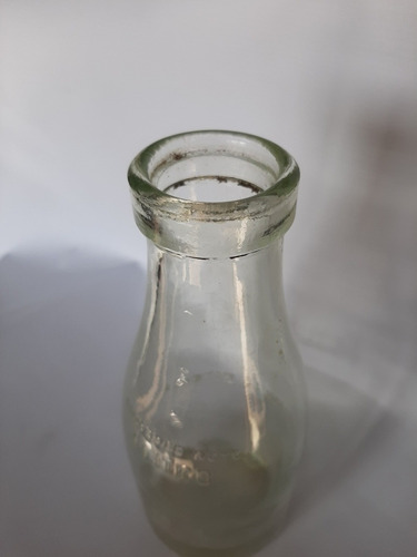 Antigua Botella De Leche Ro 368 (Usado)