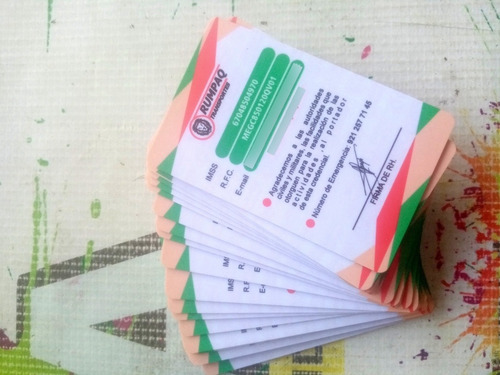 10 Credencial De Pvc A Todo Color Ambos Lados