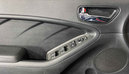 Imagen 8 de 15 de 116270 - Kia Forte Hb 2018 Con Garantía