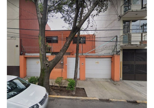 Casa En Remate En S Pedro De Los Pinos, Fg-375