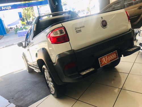 Imagem 5 de 12 de Fiat Strada