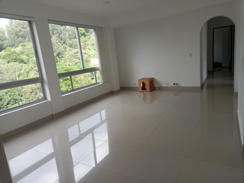 Venta De Apartamento En El Poblado