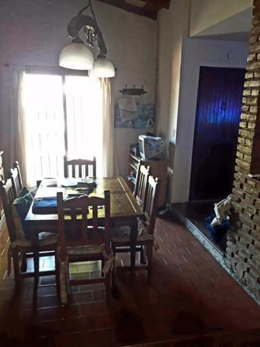Chalet 4 Ambientes Con Cochera