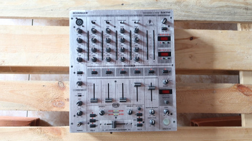 Par Cdj Pioneer 200 + Mixer Behringer Djx 700