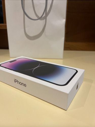 Apple iPhone 14 Pro Max (1 Tb) - Morado Oscuro (Usado)