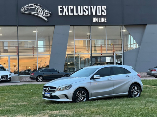 Imagen 2 de 16 de Mercedes Benz A200 Urban