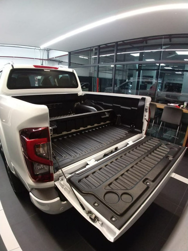 Imagen 19 de 25 de Nissan Frontier 2023 2.3t Platinum 4x2 At L22