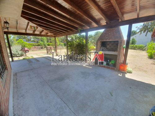 Imagen 8 de 20 de Casa 2 Amb. - Lote Propio - C/losa Para Construir Planta Alta