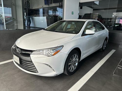 Toyota Camry 2017