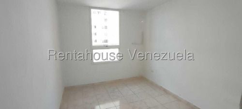 Daniela Linarez Alquila Apartamentos De 71m2 En Exclusivo Conjunto Residencial Al Este De Barquisimeto Super Comodo Y Seguro En Optimas Condiciones Con Todo Lo Basico!