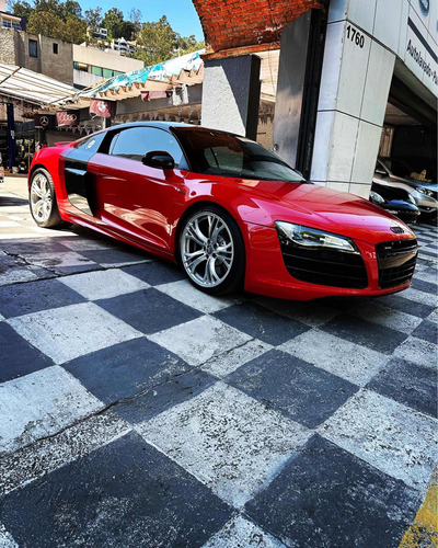 Audi R8 5.2l V10 Quattro R-tronic At