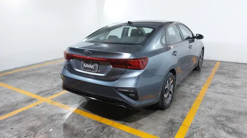 Kia Forte 2.0 LX AUTO