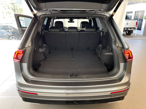 Imagem 10 de 15 de Volkswagen Tiguan 2.0 350 Tsi Gasolina Allspace R-line
