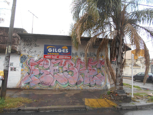Venta Local S/lote De 9.27x24.75m² - En Ramos Mejia - Buen Estado