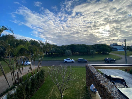 Imagem 12 de 30 de Casa À Venda Em Xangri-lá - Ca01477 - 69890399
