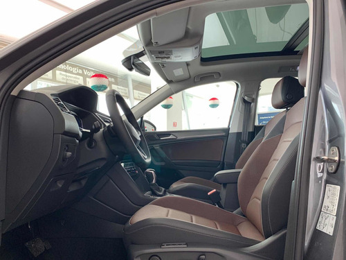 Imagen 13 de 15 de Volkswagen Tiguan 1.4 Tsi R Line 2022