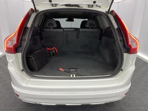 Volvo XC60 3.0 T6 R-design Awd