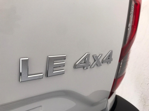 Nissan Frontier Le 7at 2021