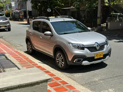 Renault Stepway 1.6 Intens Cvt