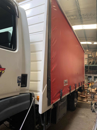 Ford Cargo 915