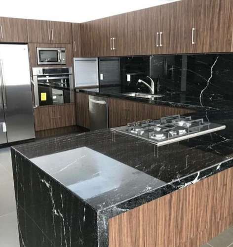 Granito Ebony Cristal/ Vía Láctea