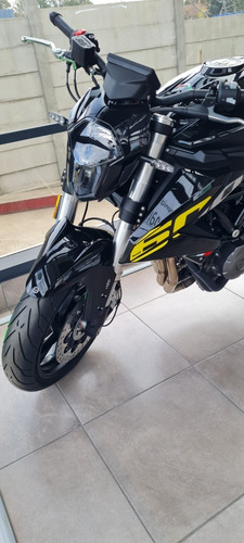 Imagen 5 de 25 de Benelli Tnt 600i Naked - Benelli Store Pilar Mp