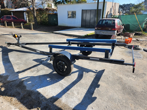 Trailer Nautico Para Embarcacion De Hasta 5,20 De Eslora