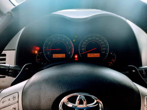Imagem 9 de 9 de Toyota