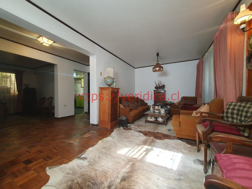 Amplia Casa En Plan De Viña Del Mar 4d 4b 3e 1bod Uf 7.990