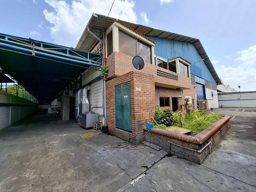 Venta Empresa De Químicos Con Galpón - Zona Industrial. Mr.