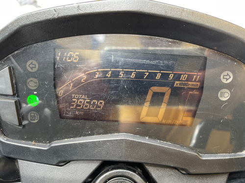 Imagem 12 de 12 de Honda Cb 25f Twister 2019 Repleta De Acessórios Troco !!