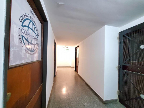 Imagen 4 de 10 de Oficina En Venta - Congreso