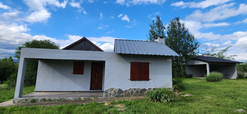 Casa En Venta En Villa Yacanto (con Vista Ideal A Las Sierras)