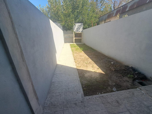 Dúplex En Venta - 2 Dormitorios 2 Baños - Cochera - 100mts2 - General Rodríguez