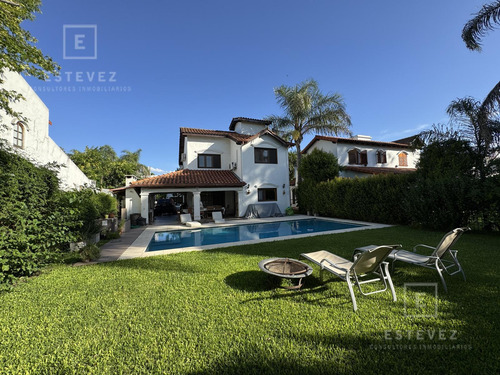 Apto Credito - Casa En Venta Barrio Cerrado, Escobar