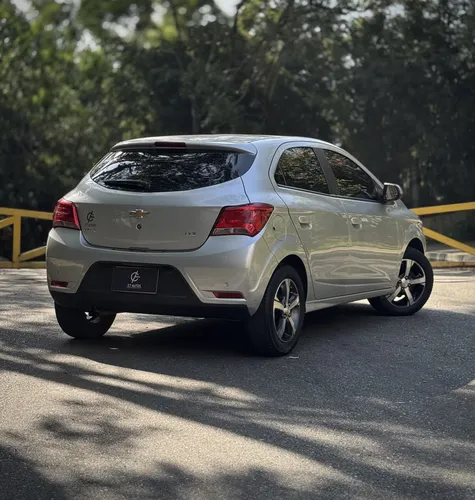 Chevrolet Onix 1.4 Ltz 5 p