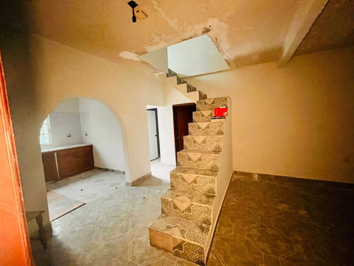 Casa En Venta En Veracruz Con Hab. En P. B. Y Alberca Col. Astilleros